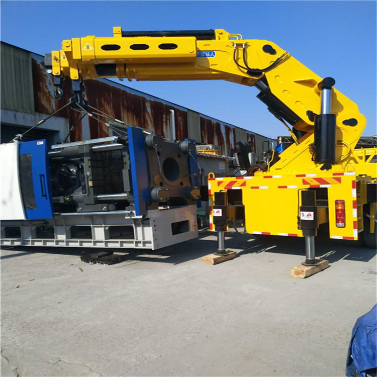 烟台芝罘 大吨位折臂吊出租费用解析：一小时租赁多少钱