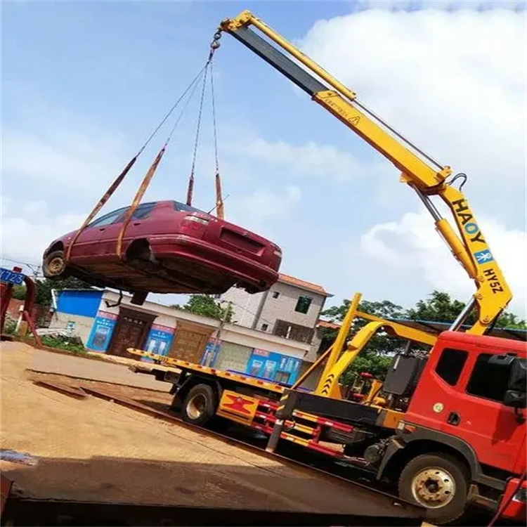 烟台芝罘吊车救援小汽车怎么吊