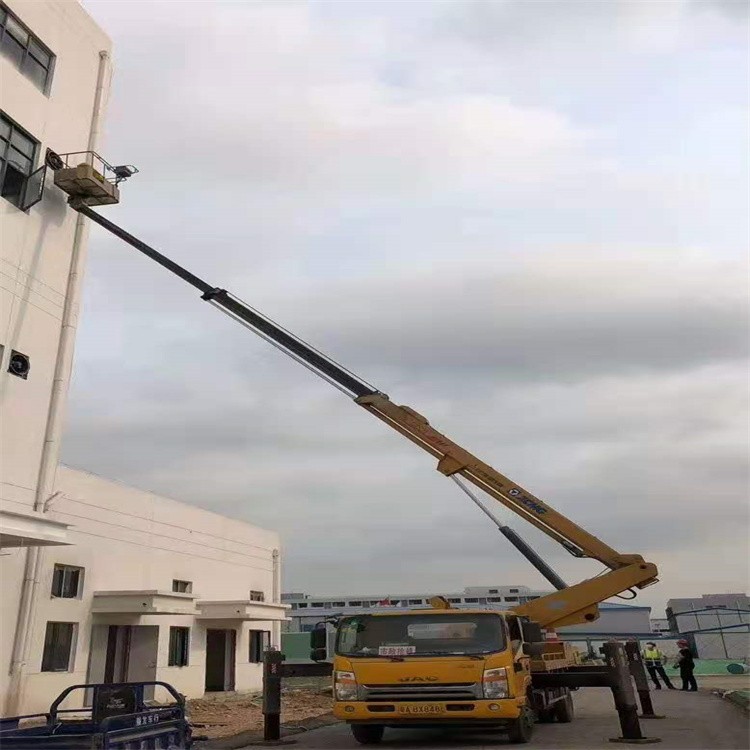 烟台芝罘附近高空车出租|市政施工/设备安装专用|随叫随到|亿立达设备租赁